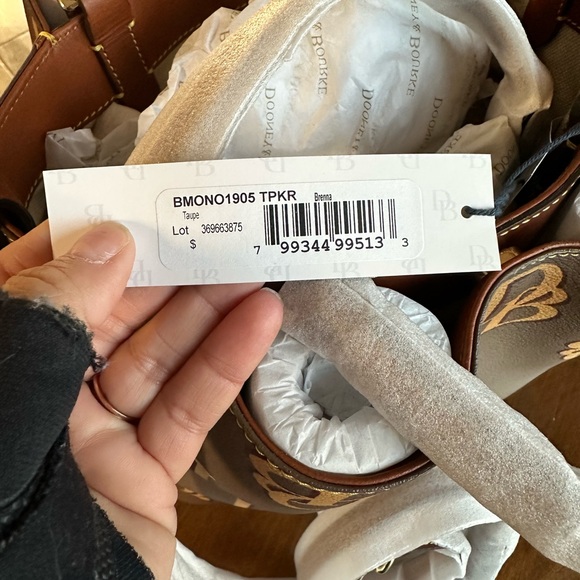 Dooney and Bourke Brenna satchel - Picture 5 of 6